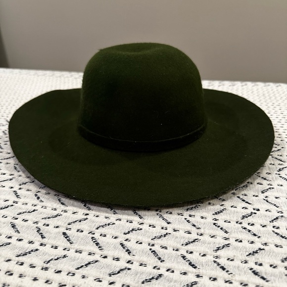 Gypsy Warrior 🖤 Army Green Floppy Wool Hat - Picture 3 of 9